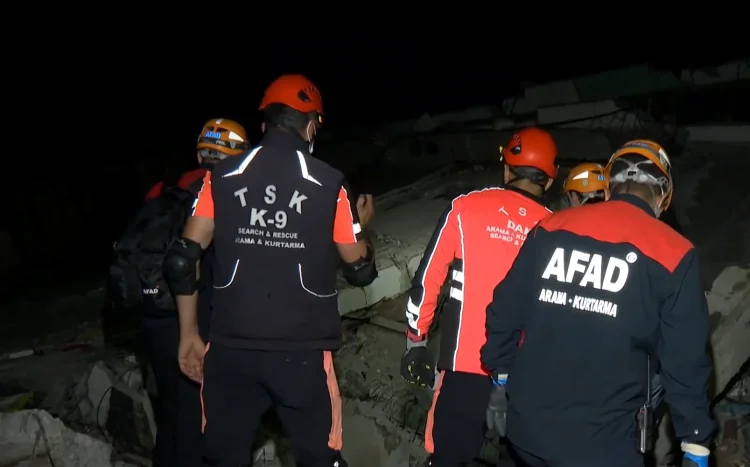 Türkiye'den Venezuela'ya Umut Köprüsü: AFAD Ekipleri Deprem Bölgesinde Göreve Başladı