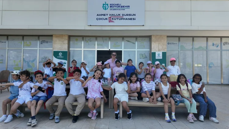Kocaeli'de 250 Öğrenci Kitaplardan Sofralara Uzanan Bir Gün Geçirdi