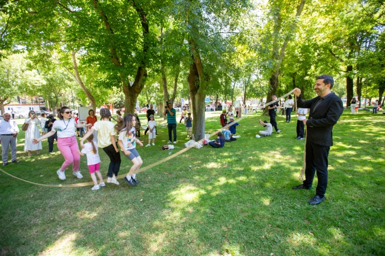 Bursa'da Geleneksel Oyunlar Çocuklarla Yeniden Buluştu