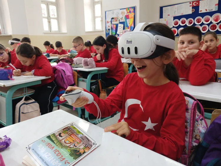 Uludağ Enerji'den Geleceğe Yatırım: "Enerjini Geleceğe Taşı" Projesiyle 70 Bini Aşkın Öğrenci Enerji Bilinci Kazandı