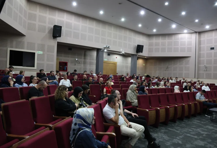 Kocaeli Büyükşehir'den Bütçe Yönetimi Eğitimleri: 2027 Yılı Hazırlıkları Başladı
