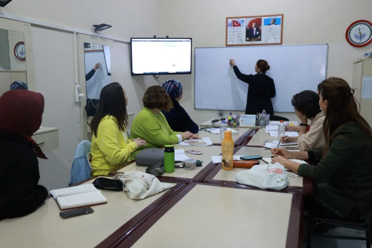 KO-MEK'ten Dev Eğitim Hamlesi: 1 Milyon 173 Bin Kursiyere Ulaşıldı