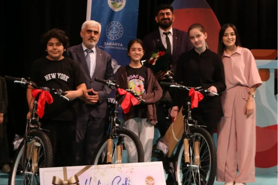 Sakarya'da Bilim Tohumları Projesi Bilgi Yarışması Tamamlandı