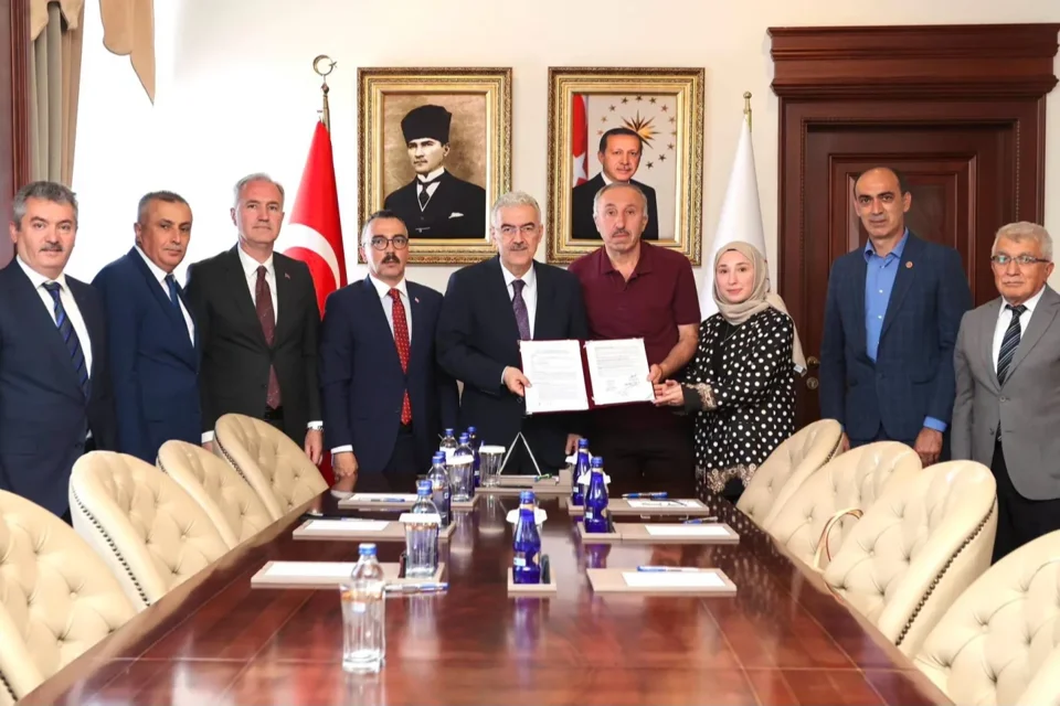 İnegöl'e Saffet Altunal İlkokulu Kazandırılıyor