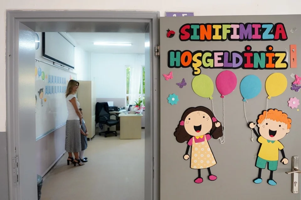 Öğretmenlere Yönelik Mazerete Bağlı Yer Değiştirme Başvuruları Temmuz'da Açılıyor
