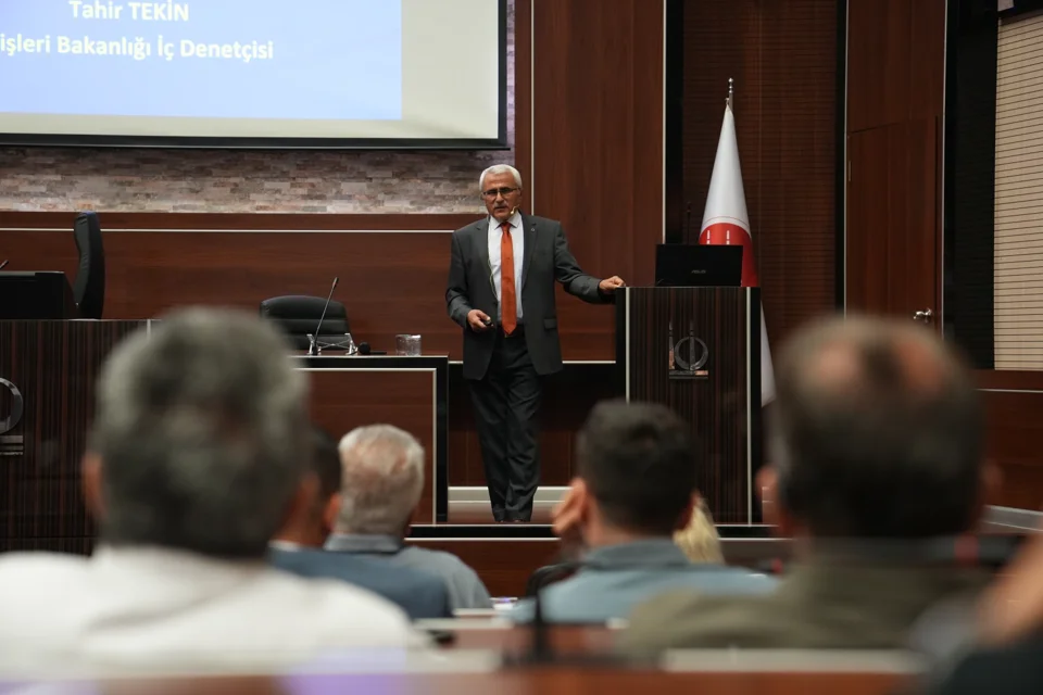 Keçiören Belediyesi Personeline Mali Mevzuat Eğitimi Verildi