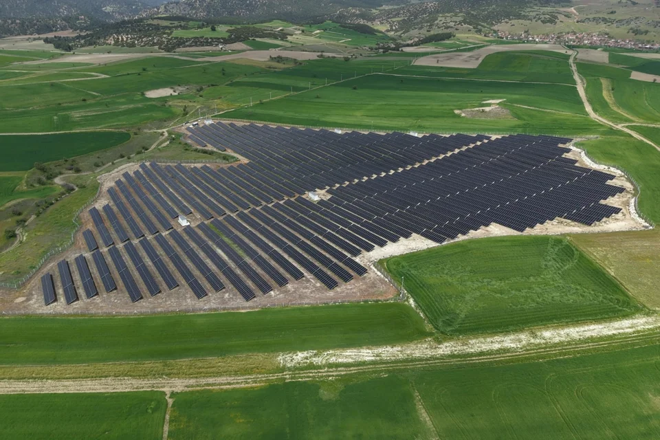 Muğla'dan Yenilenebilir Enerji Hamlesi: 10 GES ile 23 Milyon TL Tasarruf, 3 Bin Ton Karbon Salımı Engellendi