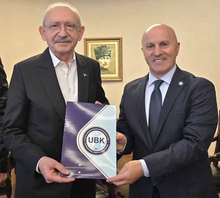 UBK Genel Başkanı Gürel ve Yönetimi Kılıçdaroğlu ile Buluştu: Medya Meslek Yasası ve Basın Özgürlüğü Masaya Yatırıldı