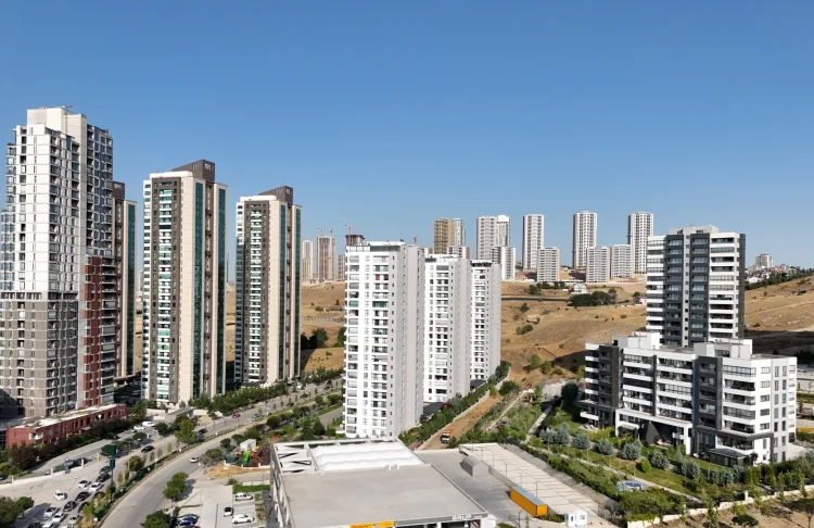 Ankara'da Konut Piyasasında Sakin Dönem: Satışlar Yavaşladı, Pazarlık Alanı Genişledi