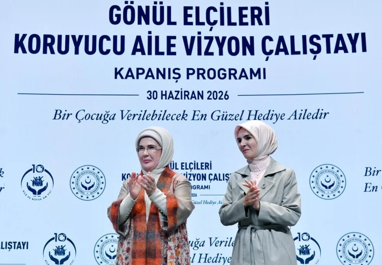 Koruyucu Ailelerde Çocuk Sayısı 21 Kat Arttı: 11 Bin 22 Çocuk Sevgiyle Büyüyor