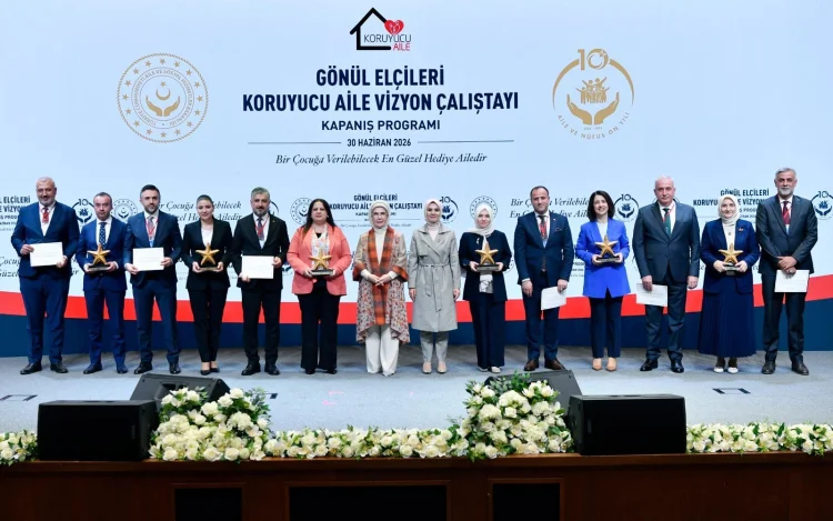 Koruyucu Ailelerde Çocuk Sayısı 21 Kat Arttı: 11 Bin 22 Çocuk Sevgiyle Büyüyor