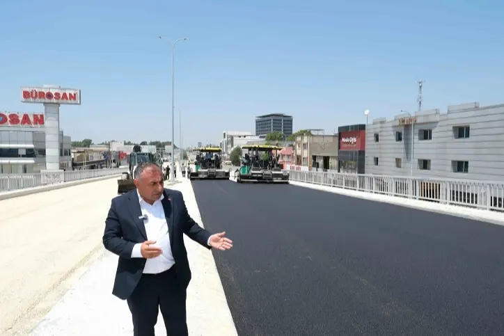 Adana'da D-400 Karayolu'na Nefes Aldıracak Kavşak Projesinde Sona Yaklaşıldı