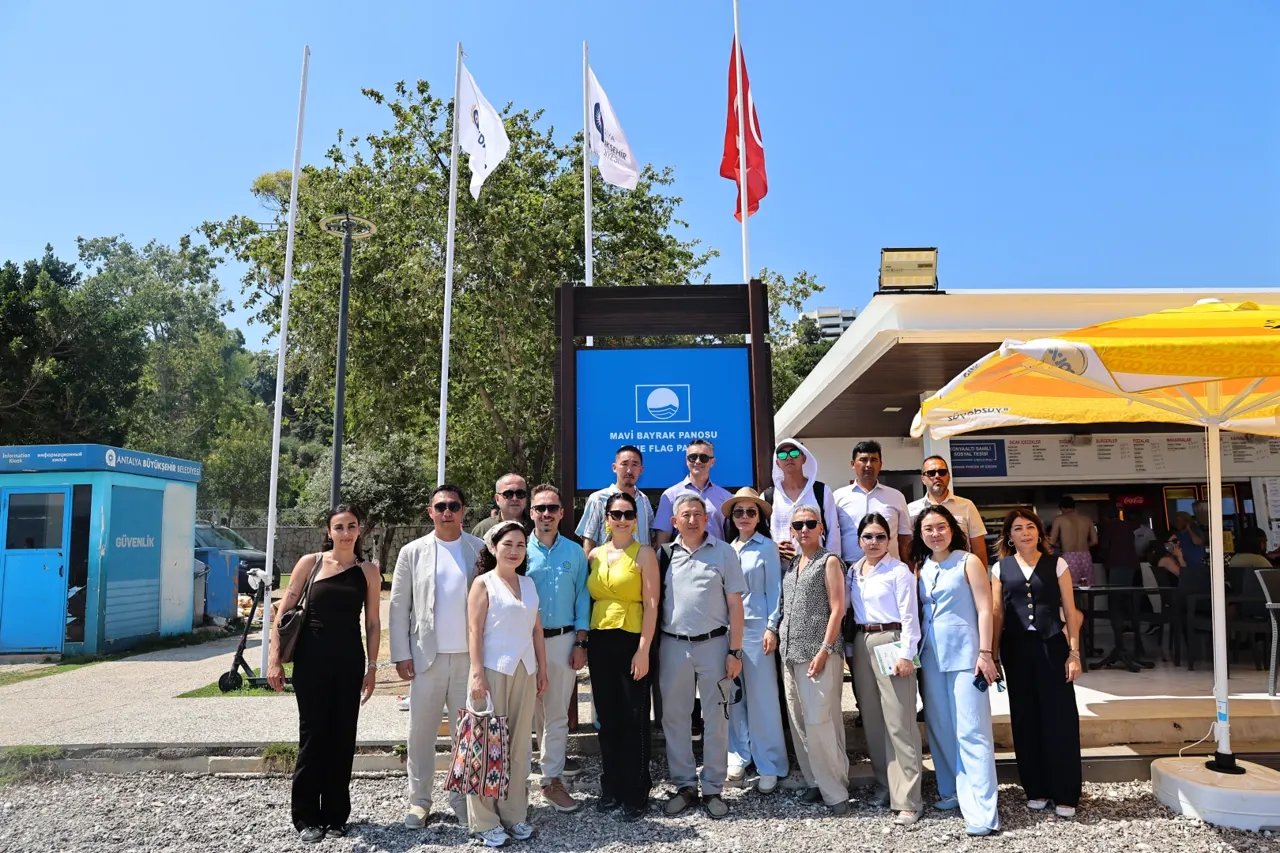 Kırgız Heyetten Mavi Bayrak Uygulamaları İçin Antalya’ya Ziyaret