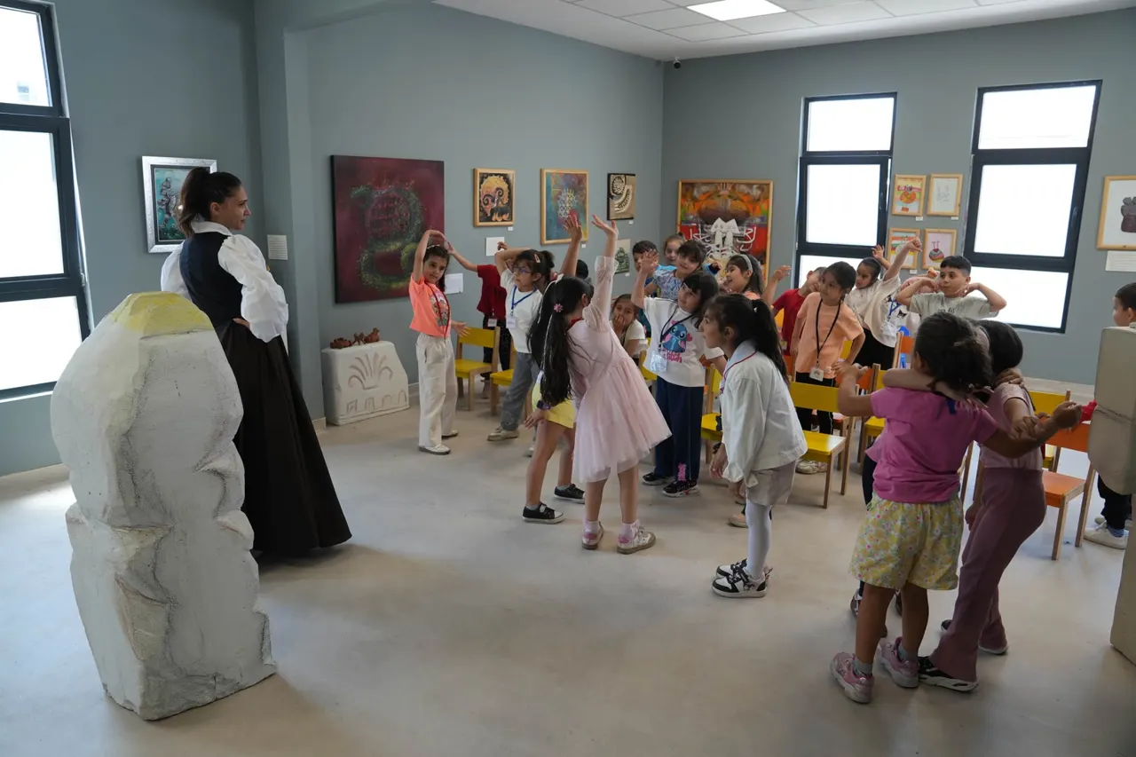 Keçiören'de Çocuklar İçin Sanat, Kültür ve Teknoloji Merkezi Açıldı
