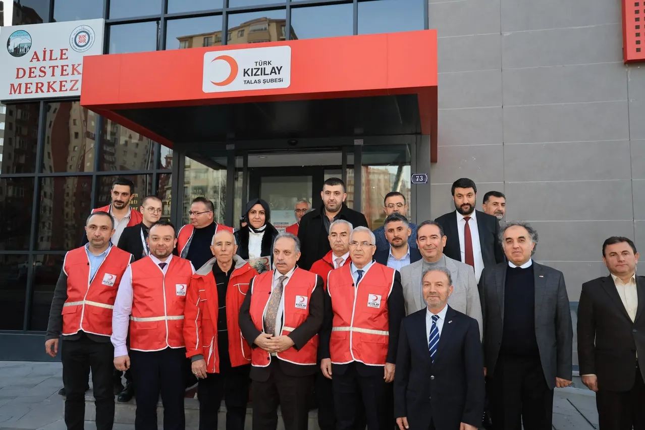 Talas Belediyesi'nin Türk Kızılay'ına Kazandırdığı Hizmet Binası Önemini Koruyor