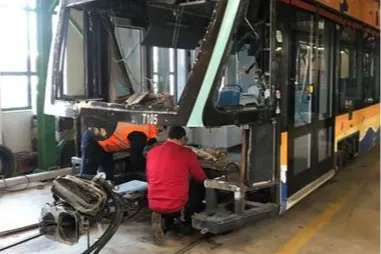 İzmir Metro AŞ’den Yerli Onarım Hamlesi: Araçlar Kendi Atölyelerinde Yenileniyor