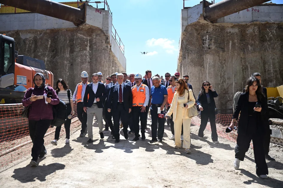 Mamak Metrosu İnşaatında Son Durum: Başkan Yavaş Şantiyede İnceleme Yaptı