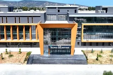 Silifke Belediyesi'nde Yolsuzluk Soruşturması: Başkan Turgut ile 18 Kişi Gözaltına Alındı