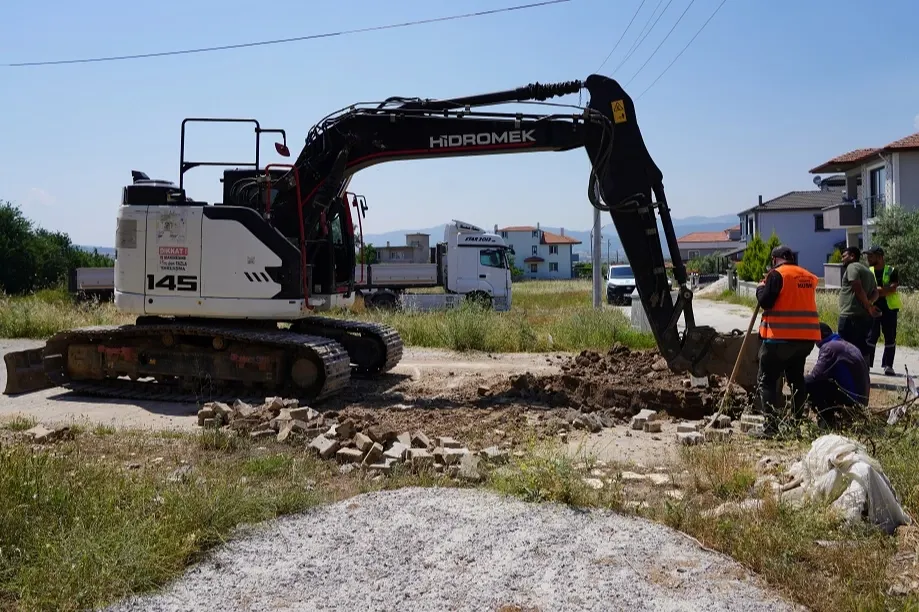MUSKİ’den Yatağan Yeni Mahalle’de kanalizasyon altyapı çalışması