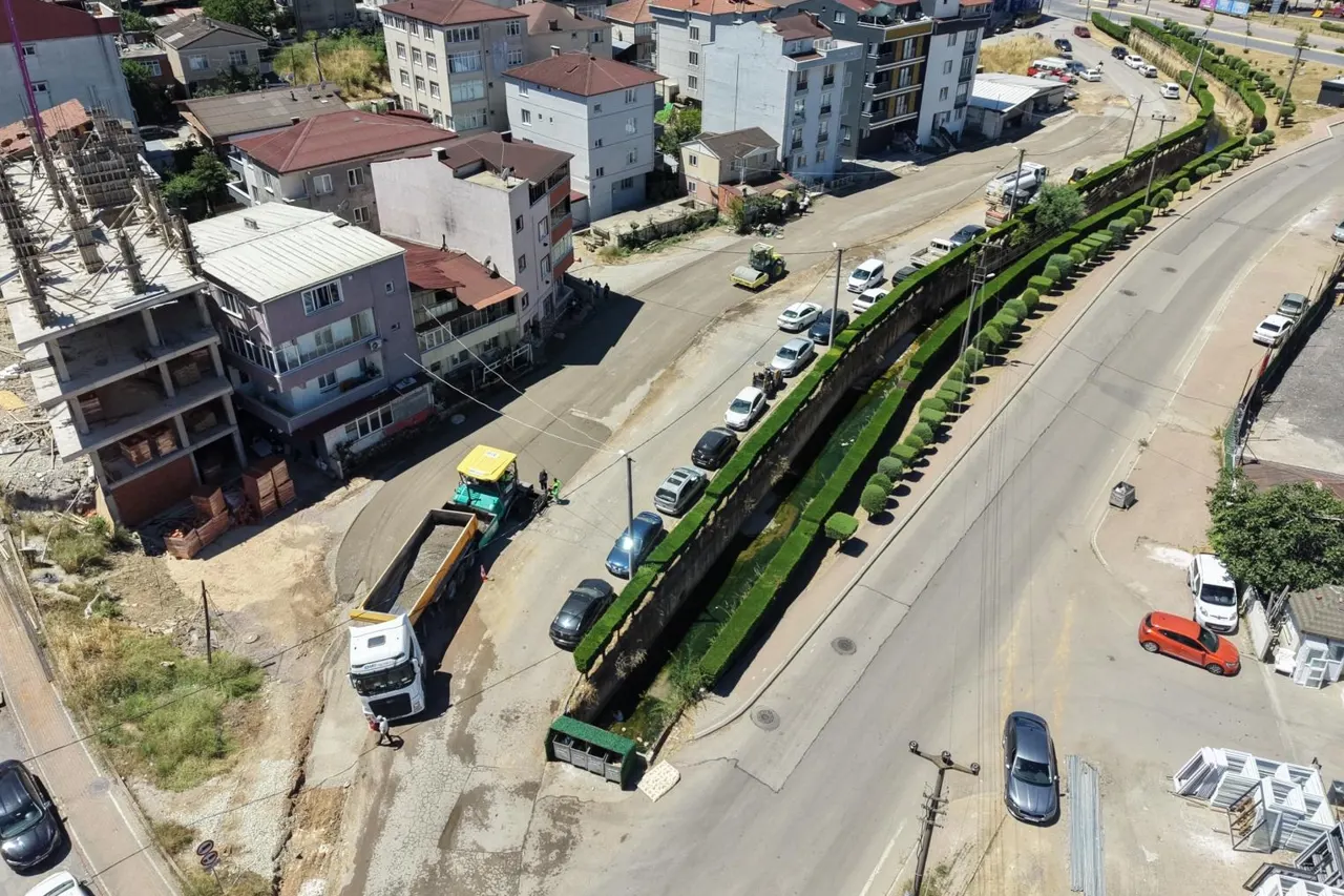 Gebze'de Yeni Yollar Ulaşıma Açıldı, Mevcut Hatlar Yenilendi