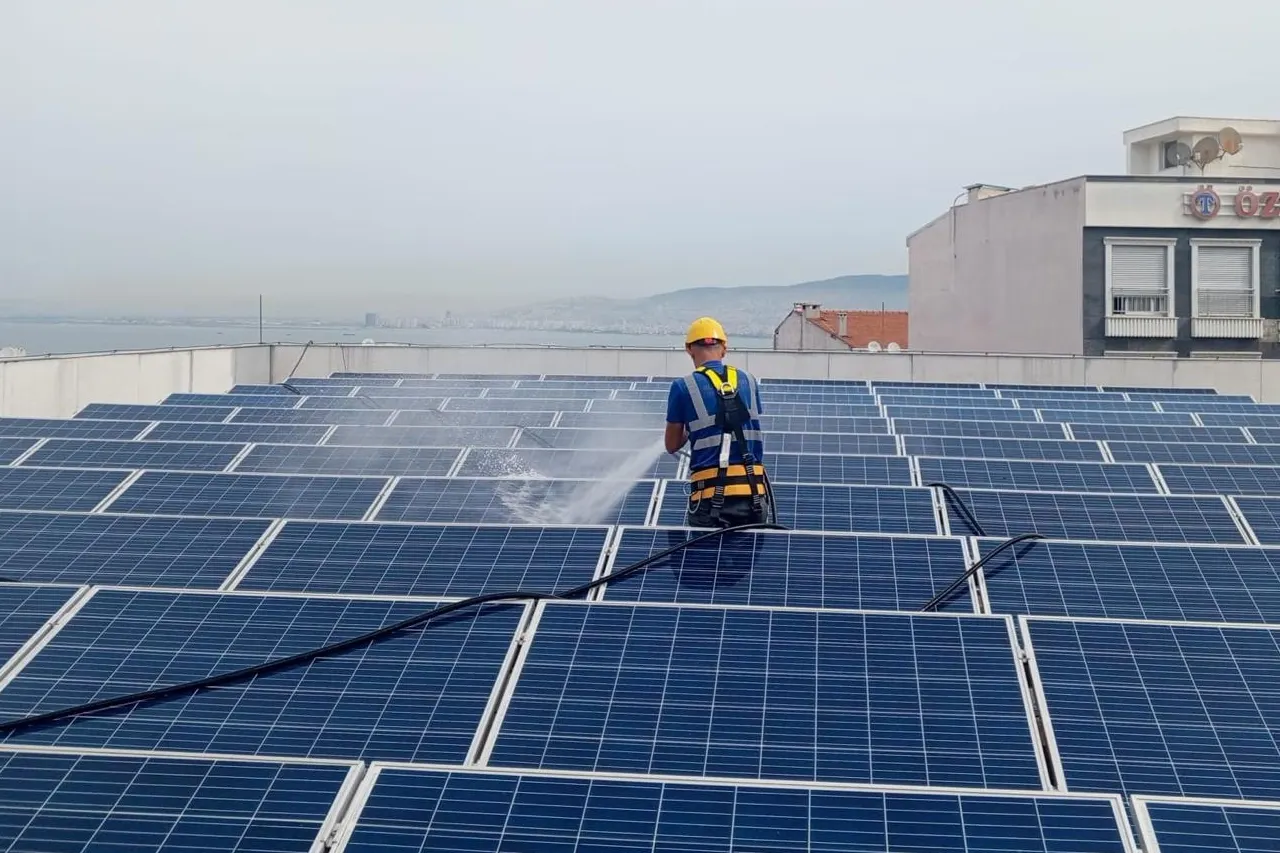 İzmir Büyükşehir Belediyesi Su ve Enerjide Önemli Tasarruf Sağladı