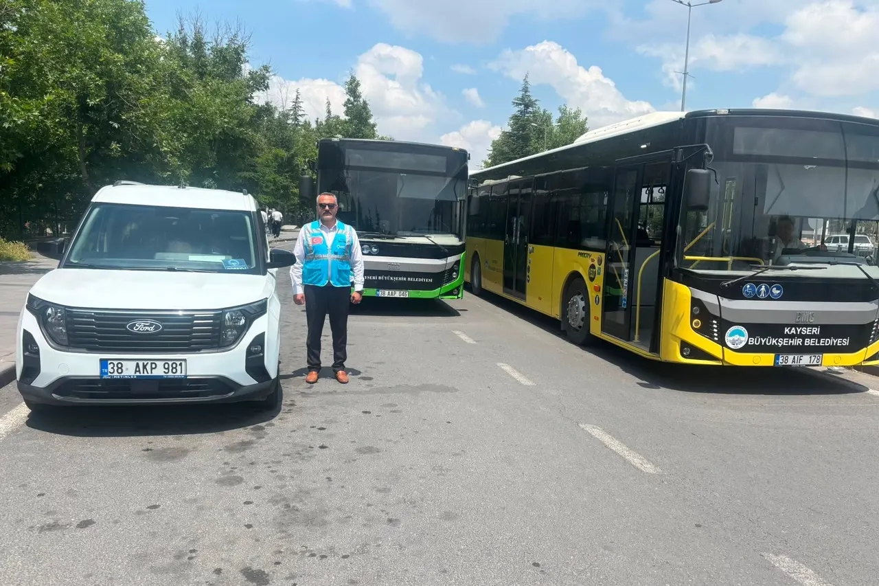 Kayseri'de YKS'ye Girecek Öğrencilere Belediyeden Acil Ulaşım Desteği