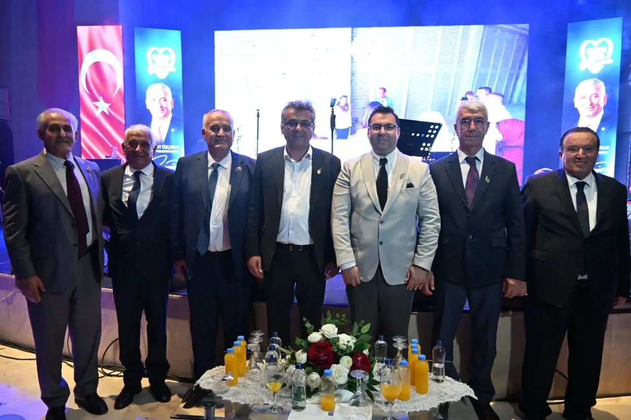 Manisa Heyeti, Güzelyurt Portakal Festivali'nde Kardeş Şehir İlişkilerini Güçlendirdi