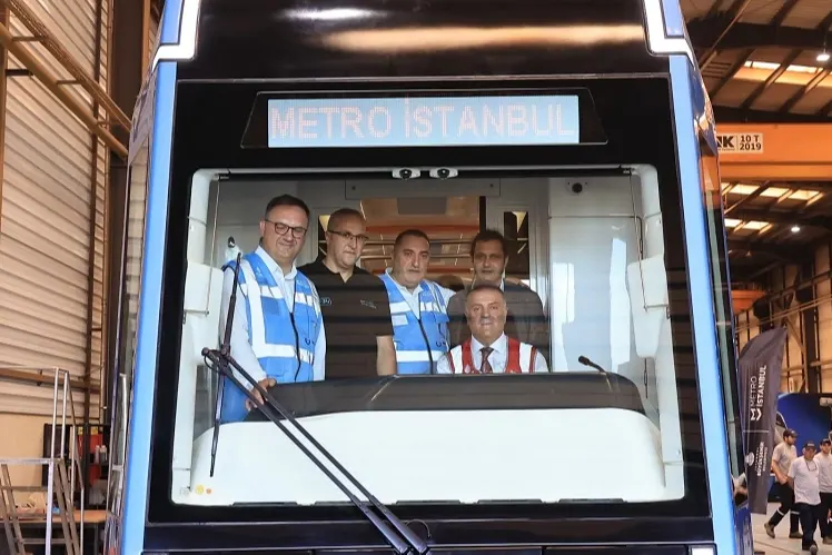 İstanbul Ulaşımına Yerli Üretim Metro ve Tramvay Araçları Müjdesi