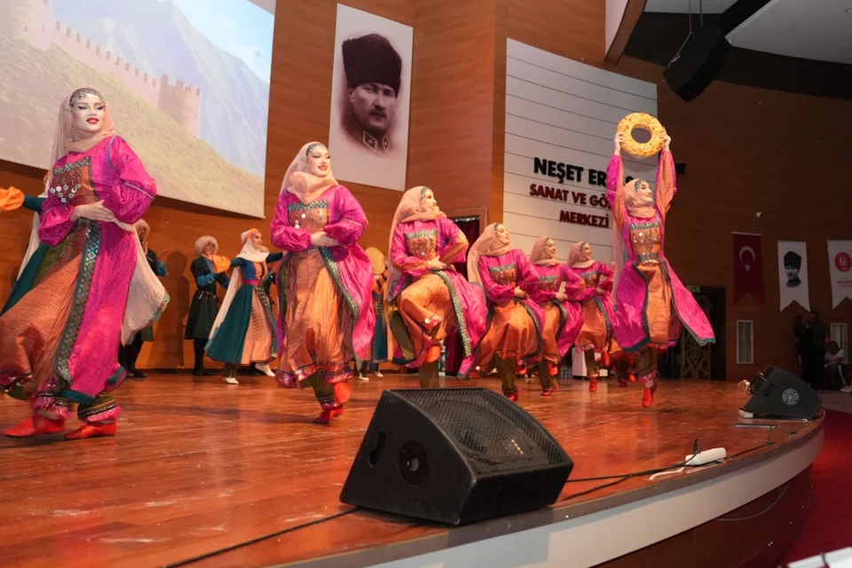 Kuzey Kafkasya Kültür ve Sanat Festivali Keçiören'de Büyüledi