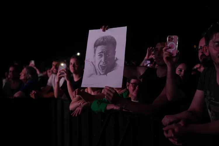 Levent Yüksel’den Bursa’ya Unutulmaz Şarkılar: Kültür Yolu Festivali’nde Nostalji Rüzgarı