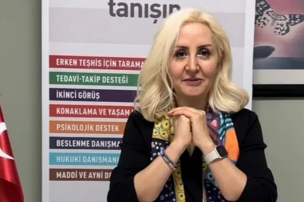 Kanser Hastalarına Yaz Ayı Uyarıları: Sıvı Tüketimi ve Beslenmenin Önemi