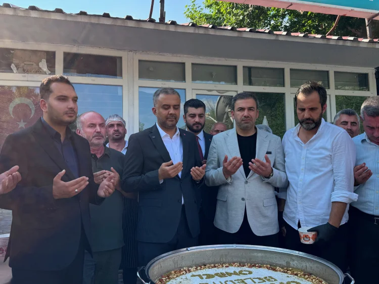 Onikişubat Belediye Başkanı Toptaş, Tekir Mahallesi Sakinlerinin Sorularını Yanıtladı