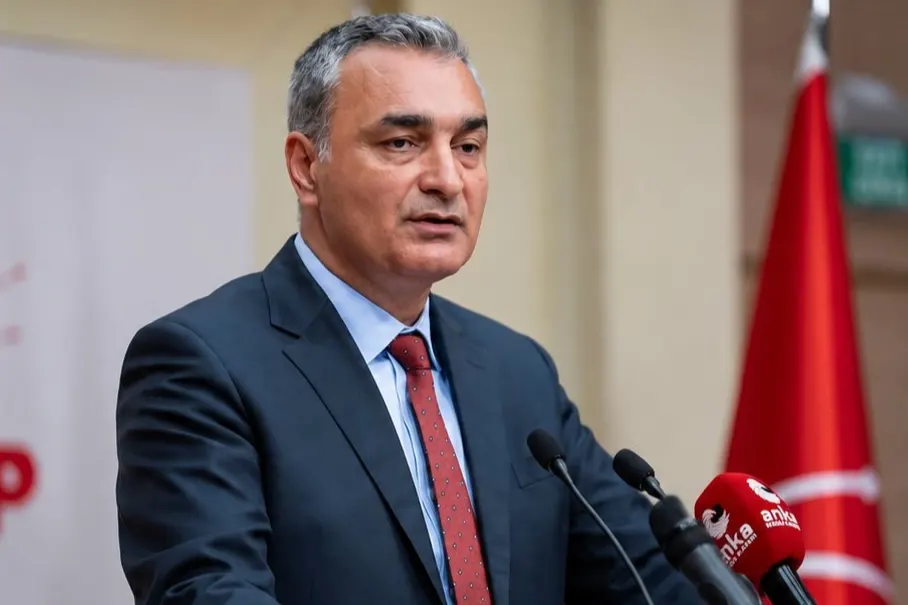 CHP'de Parti İçi Yapılanma: 6 İl Başkanı Yüksek Disiplin Kurulu'na Sevk Edildi, Yeni Görevlendirmeler Yapıldı