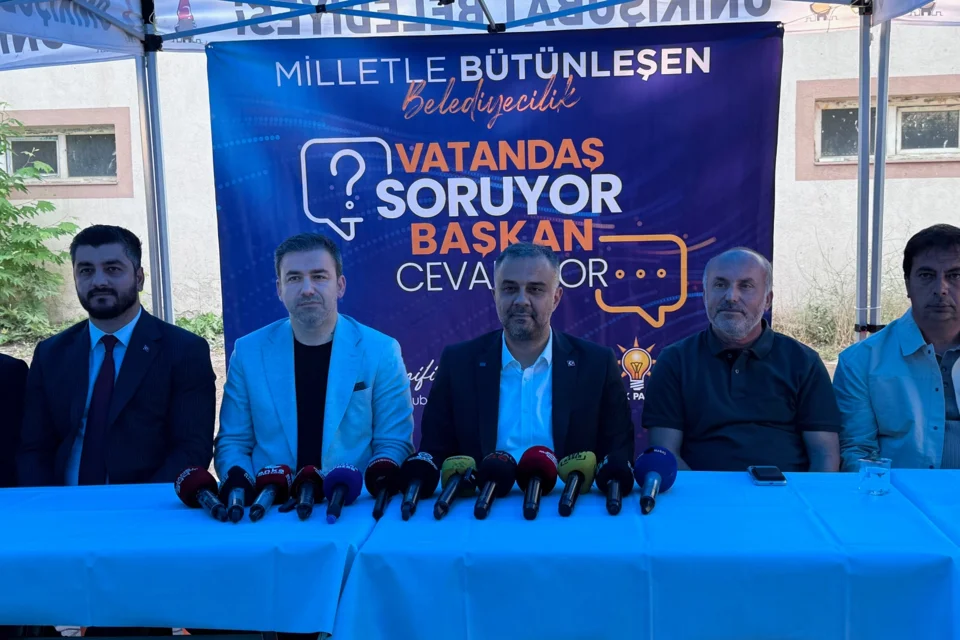 Onikişubat Belediye Başkanı Toptaş, Tekir Mahallesi Sakinlerinin Sorularını Yanıtladı