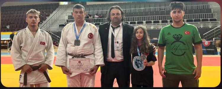 Uzunköprü Judo Takımından Yeşilay Şampiyonası'nda Tarihi Başarı