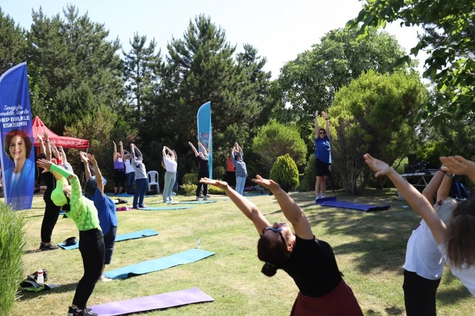 Eskişehir'de Japon Bahçesi'nde Spor Etkinlikleri Vatandaşlardan Yoğun İlgi Gördü