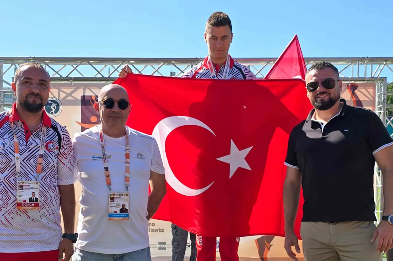 Muhammed Eren Uysal'dan Tarihi Başarı: Down Sendromlular Dünya Şampiyonası'nda 6 Altın ve 2 Dünya Rekoru