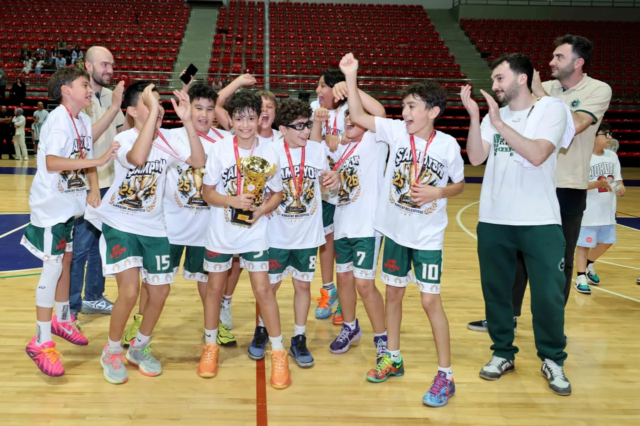 Karatay U12 A Takımı potada Konya Şampiyonu oldu