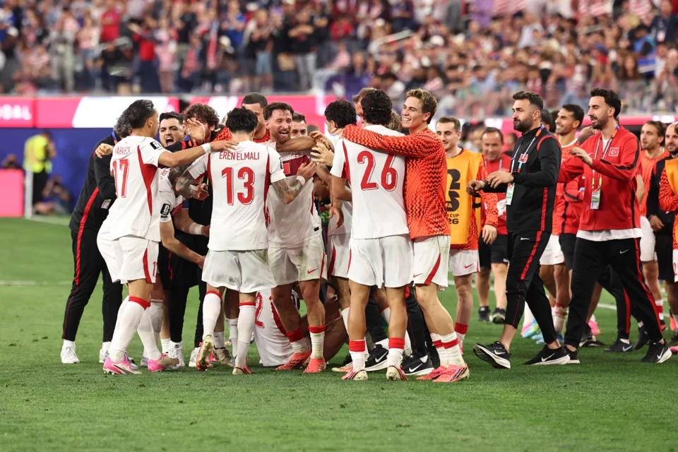 A Milli Futbol Takımı, ABD'yi Nefes Kesen Maçta 3-2 Yenerek Turnuvaya Galibiyetle Veda Etti