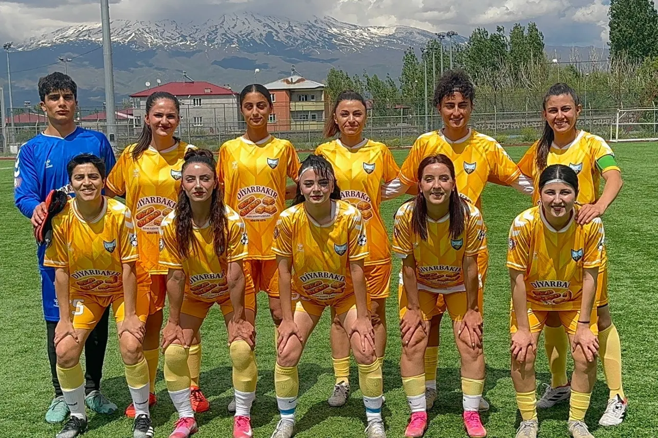 Bayazıtspor Muş deplasmanında farklı galip