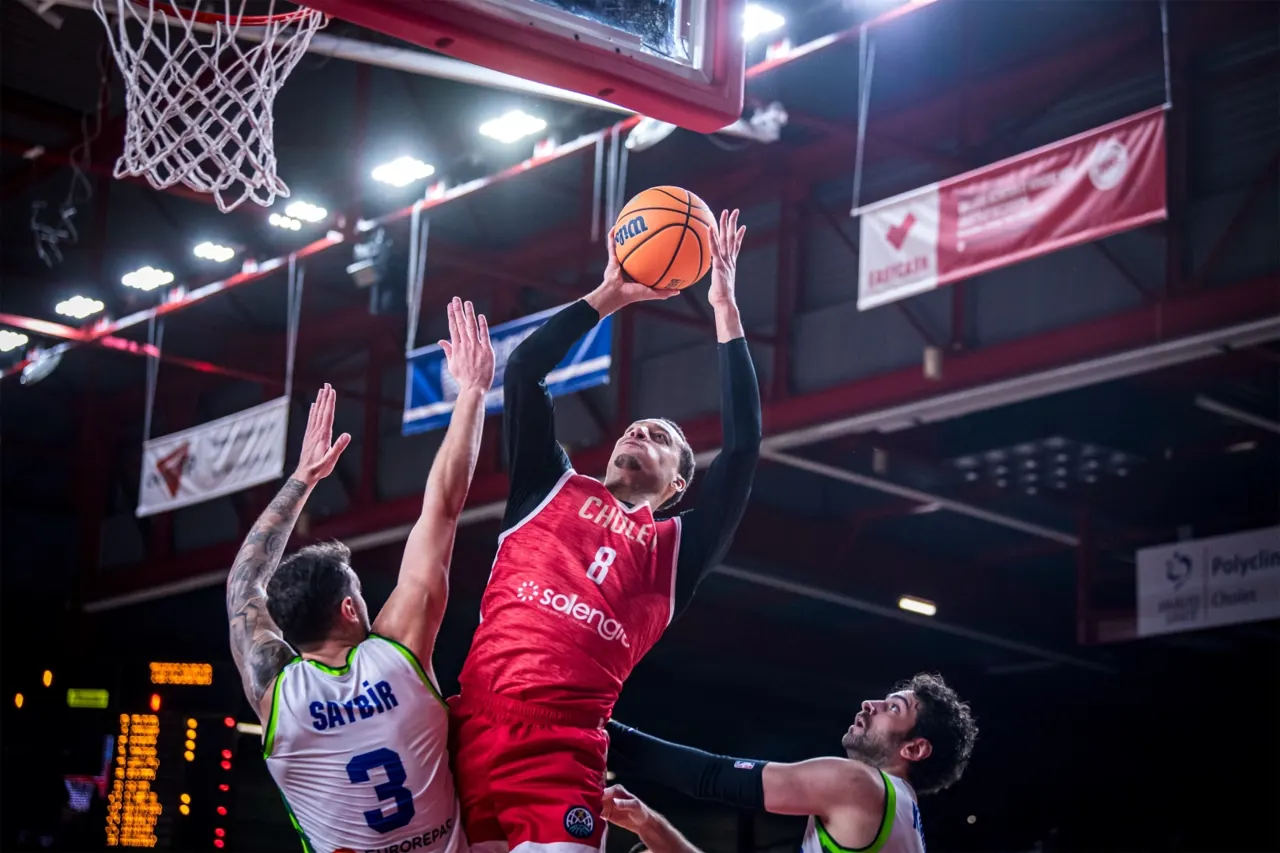 TOFAŞ'tan Yeni Sezon İçin Jamuni McNeace Transferi