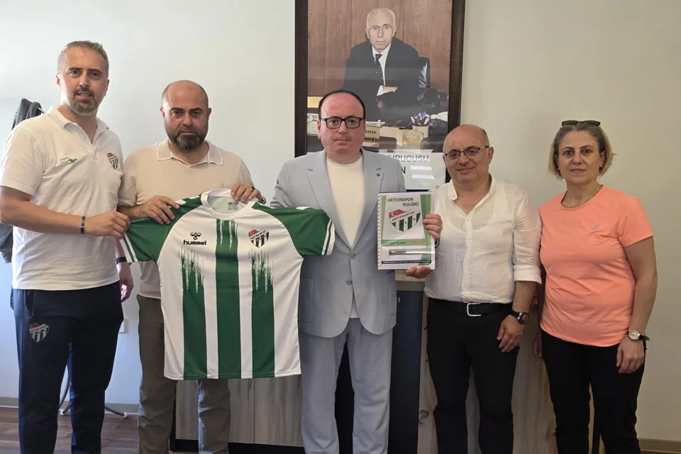 Artvinspor, Kadın Voleybolunda Yeni Sezon İçin Sponsorluk Turunda