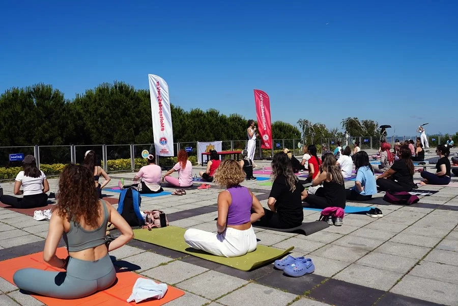 Maltepe'de Dünya Yoga Günü Kutlandı