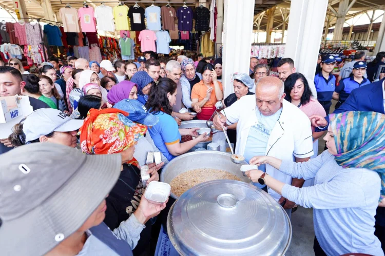 Manisa'da Selin Ardından Yaralar Sarılıyor: 700 Bin TL Destek