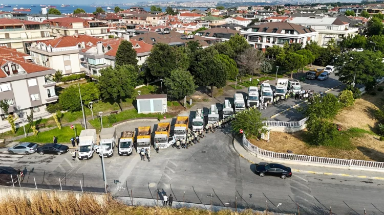 Bakırköy'de Yaz Sezonuna Hazırlık: Kapsamlı Temizlik Seferberliği Başladı