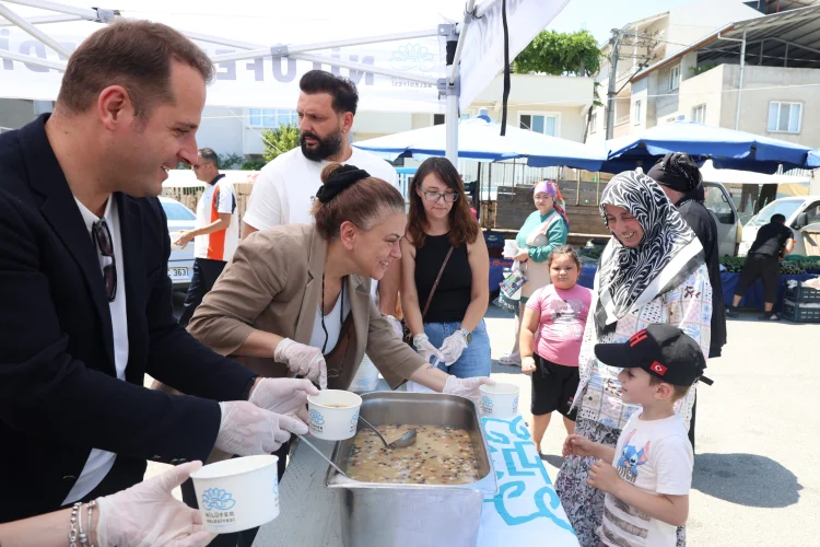 Nilüfer Belediyesi'nden Muharrem Ayı'na Özel Aşure Dağıtımı: Minareliçavuş'tan Başladı