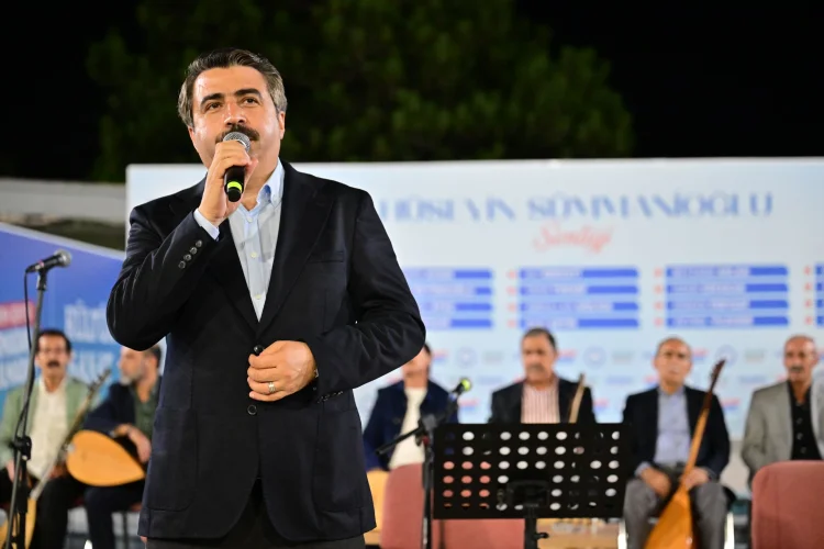 Bursa Yıldırım'da Aşıklık Geleneğine Vefa: Hüseyin Sümmanioğlu Anıldı