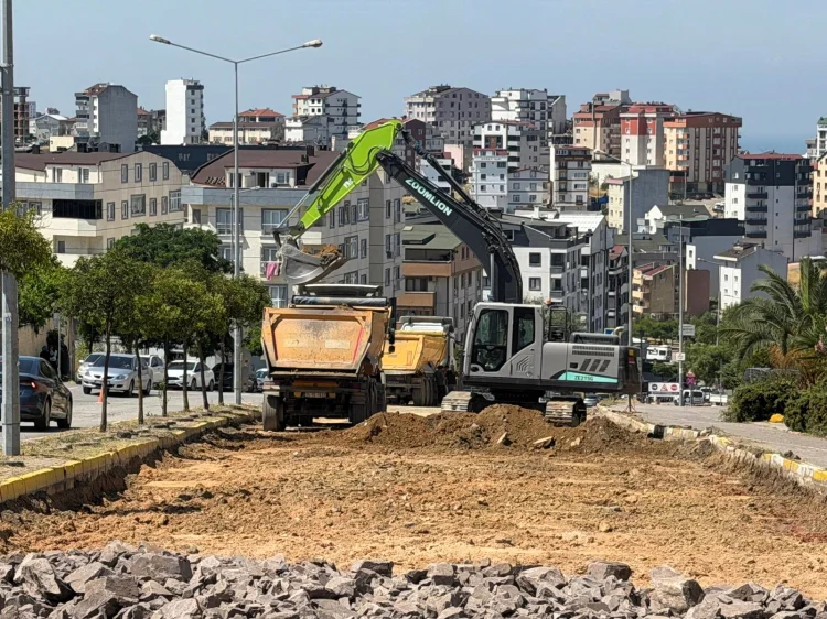 Çayırova'da Bahriye Üçok Caddesi'ne Modern Dokunuş: Ulaşım Konforu Artıyor