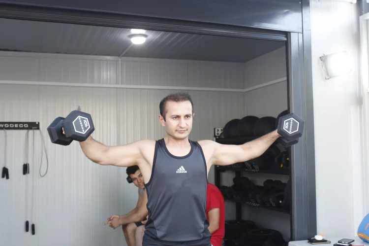 İzmir Sahillerine Yeni Spor Alanı: Göztepe'de Ücretsiz Spor İstasyonu Açıldı