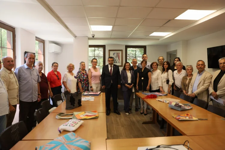 Bursa'da Yaşam Şenliği: Huzurevi Sakinleri ve Bursalılar Bir Araya Geldi